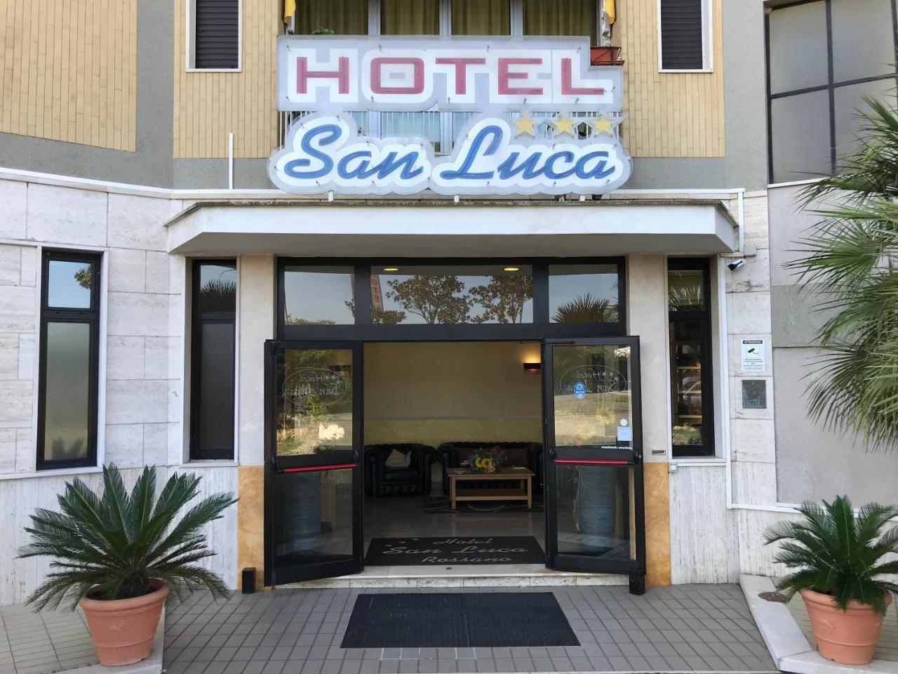 Hotel San Luca ロッサーノ エクステリア 写真